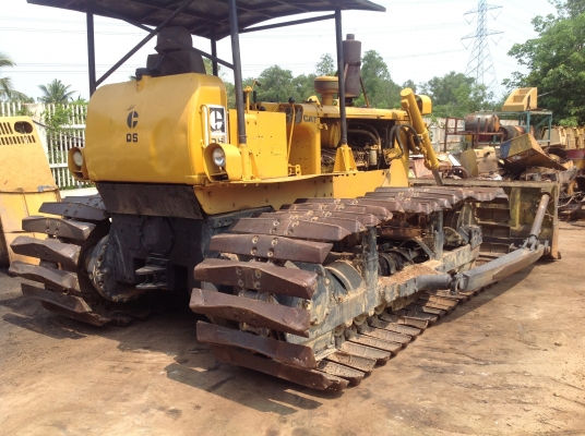 ขายรถแทรคเตอร์ CATERPILLAR รุ่นD5 D