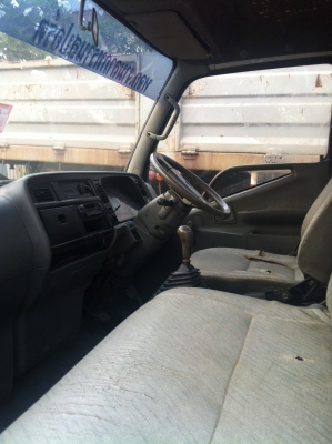 ขายรถ 6ล้อ MITSUBISHI URO2 ปี 2551 สนใจติดต่อ 084-8827077