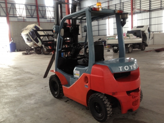 ขายโฟล์คลิฟท์ TOYOTA โตโยต้า FD2.5ตัน-รุ่น8 เครื่องยนต์ ดีเซล งาอิ้งฟอร์ค เท-หงายได้ นำเข้าและจัดจำหน่ายโดย บริษัท ชัยเสรียานยนต์ จำกัด ขายโฟล์คลิฟท์ TOYOTA โตโยต้า FD2.5ตัน-รุ่น8 เครื่องยนต์ ดีเซล งาอิ้งฟอร์ค เท-หงายได้ นำเข้าและจัดจำหน่ายโดย บริษัท ชัยเสรียานยนต์ จำกัด