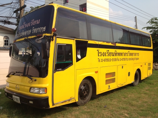 ขายบัส KL32ที่นั่ง อีซูซุ เครื่องท้าย 6GB1 แอร์แยก ยาง82.5/20 รถพร้อมใช้งาน