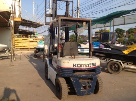 ขาย Folklift Komatsu ขนาด 2 ตัน เครื่อง ดีเซล สภาพสวย