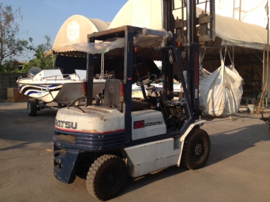 ขาย Folklift Komatsu ขนาด 2 ตัน เครื่อง ดีเซล สภาพสวย