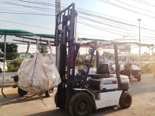 ขาย Folklift Komatsu ขนาด 2 ตัน เครื่อง ดีเซล สภาพสวย