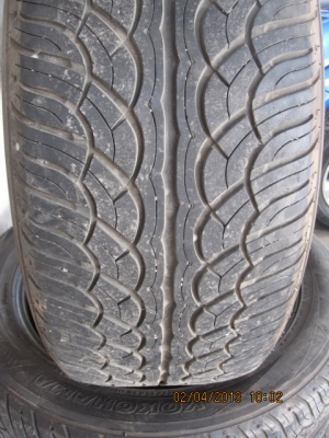 ขายยาง โยโกฮามา 255/50/20 ปี 2010