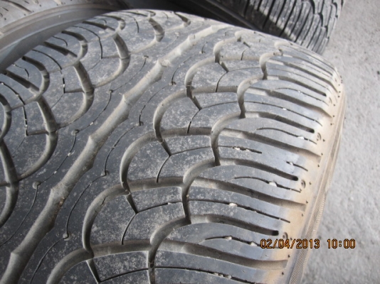 ขายยาง โยโกฮามา 255/50/20 ปี 2010