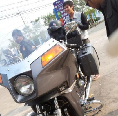 ขาย CB750 ทะเบียนแท้ พร้อมโอนขนส่งครับ