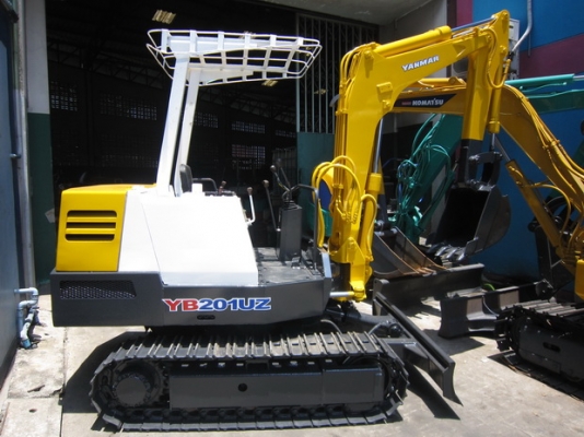 ขาย รถขุดเล็ก YANMAR รุ่น YB201UZ แทร็กเหล็ก มือสองญี่ปุ่น