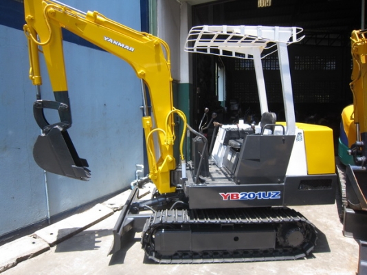 ขาย รถขุดเล็ก YANMAR รุ่น YB201UZ แทร็กเหล็ก มือสองญี่ปุ่น