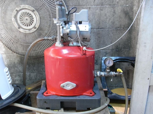 ขายปั้มน้ำ ITC(Hitachi) 200 W สภาพสวย พร้อมใช้งาน รับประกันคุณภาพ ดูประวัติขายผมได้ครับ