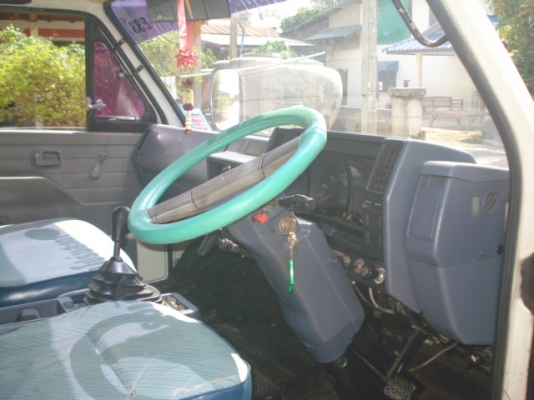 ขาย ISUZU NPR 115 แรงม้า รถห้างแท้ครับ ยาว 5 เมตร ขาย ISUZU NPR 115 แรงม้า รถห้างแท้ครับ ยาว 5 เมตร