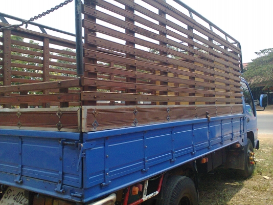 รถ6ล้อnpr120โทร0876414953'มอสท่าสองคอน