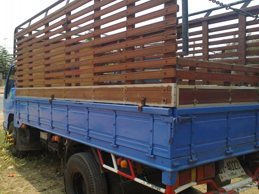 รถ6ล้อnpr120โทร0876414953'มอสท่าสองคอน