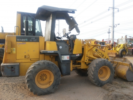 KOMATSU WA 80-3 KOMATSU WA 80-3