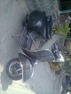 ขาย vespa sprint 150 อิตาลี ราคา32000บาทครับ เครื่องดี สี 85 เปอเซนครับ
