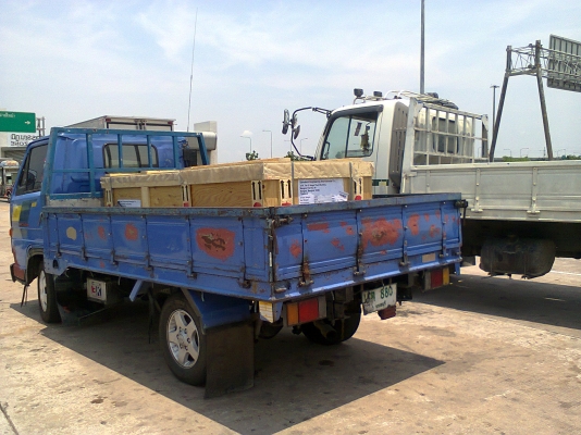 รถบรรทุก 4 ล้อใหญ่(ยกเลิกการขาย)