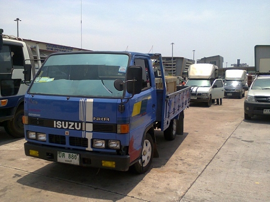 รถบรรทุก 4 ล้อใหญ่(ยกเลิกการขาย)