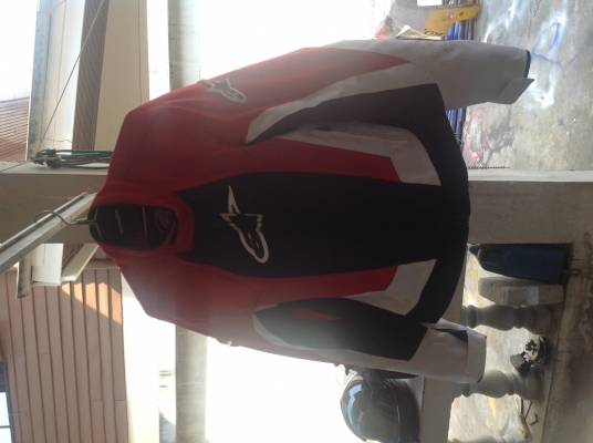 ขายเสื้อเกาะอ่อน รองเท้าขับบิ๊กไบค์ ครับ