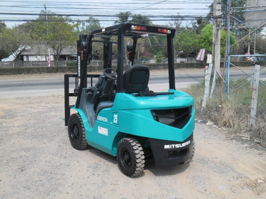 ขายด่วนรถยก MITSUBISHI  FG25-F18C เครื่อง(K21) 2 ระบบติดแก๊สแล้ว เกียร์AUTO เสาสูง 3 เมตร ยางใหม่ 4 เส้น ทำเสร็จทั้งระบบ