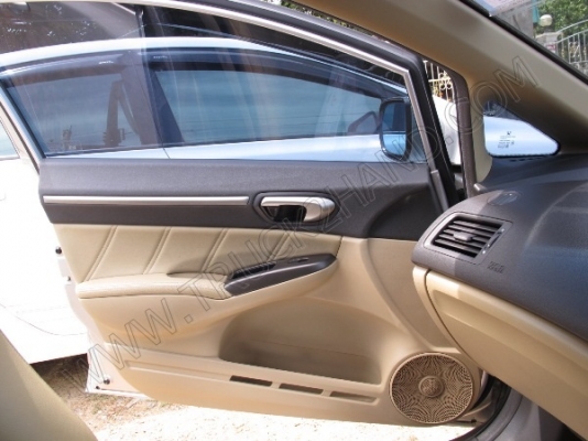 รถเก๋ง ยี่ห้อ HONDA รุ่น CIVIC