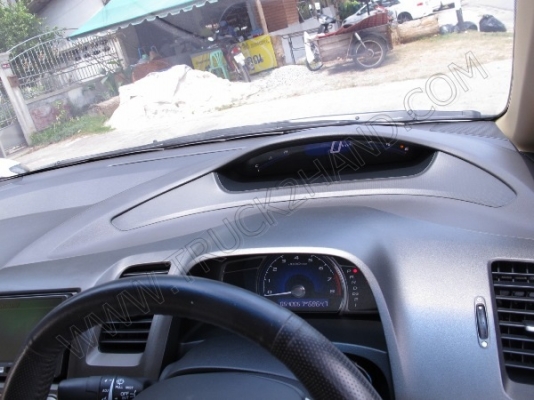 รถเก๋ง ยี่ห้อ HONDA รุ่น CIVIC