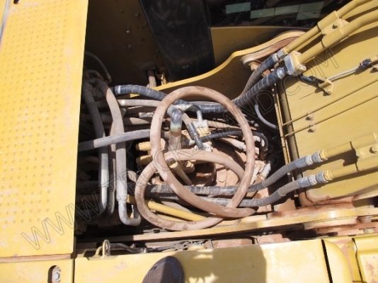 รถแบคโฮ ยี่ห้อ CAT รุ่น 320D รถแบคโฮ ยี่ห้อ CAT รุ่น 320D