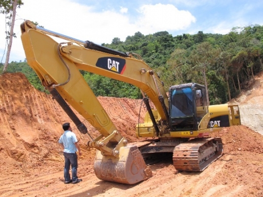 รถแบคโฮ ยี่ห้อ CAT รุ่น 320D รถแบคโฮ ยี่ห้อ CAT รุ่น 320D
