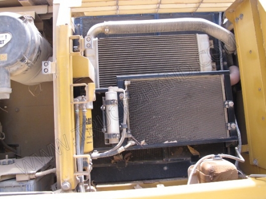 รถแบคโฮ ยี่ห้อ CAT รุ่น 320D รถแบคโฮ ยี่ห้อ CAT รุ่น 320D