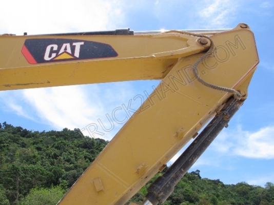 รถแบคโฮ ยี่ห้อ CAT รุ่น 320D รถแบคโฮ ยี่ห้อ CAT รุ่น 320D