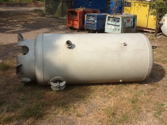 ถังลม1000 ลิตร. 0833554933