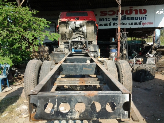 ขายด่วนมากๆรถนิสันยูดีปี48เครื่องดีฟิดมาให่มขายตามสภาพคัชซีสวยสนใจติดต่อโดยตรง0892050655รถยาว7เมตร50