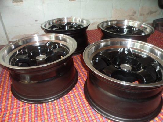 ล้อ W work 15".4x100.of25(ขอบลึก) ขาย8,900บ. +ยาง185/55/15"DUNLOP.ปี10 ดอกเยอะ (ยาง+แม็ก = 11,000บ.)