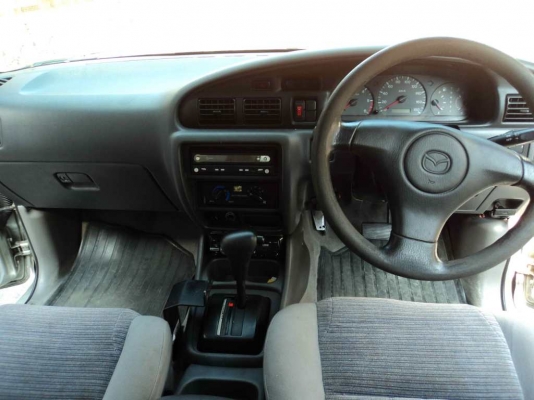 ขายปี 02 MAZDA FIGHTER 4ประตู เครื่องดีเซล เกียร์ออโต้  รถสวย สะอาด