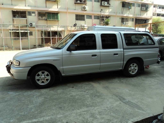 ขายปี 02 MAZDA FIGHTER 4ประตู เครื่องดีเซล เกียร์ออโต้  รถสวย สะอาด