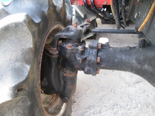 รหัส:13001118รถพรวนดินนั่งขับเครื่องยนค์ดีเซลขนาด13PSพร้อมโรตารี่สามารถถอดเข้าออกได้www.nihonmono.com