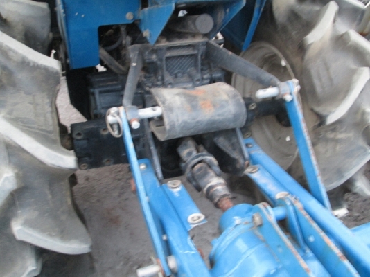 รหัส:13001119รถพรวนดินนั่งขับเครื่องยนค์ดีเซลK3C-18495ขนาด15PS.อุปกรณ์ติดมาพร้อม