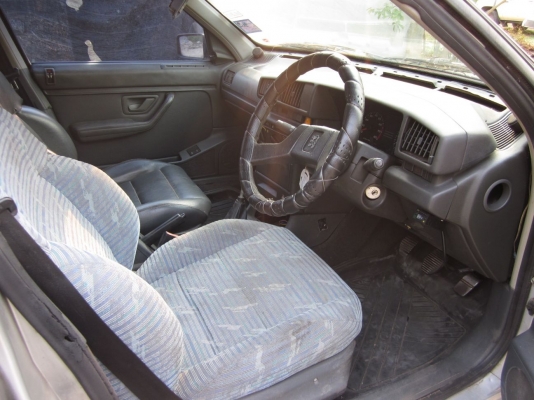 Peugeot 405 GR ปี 1990 +LPG ขายถูกๆ Peugeot 405 GR ปี 1990 +LPG ขายถูกๆ