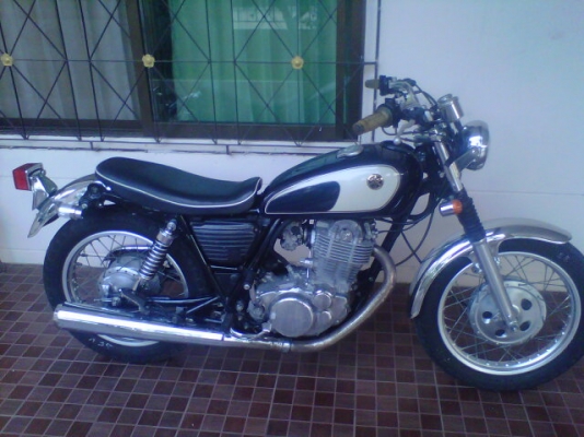 ***ขาย sr 400 ประกอบใหม่สีเดิมยุ่น^^อินวอยออกชื่อ^^เครื่องดีมากใสๆราคาถูก 56000 ***ohm คอนหวัน 0858730704