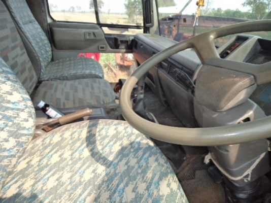 ขายรถฮีโน่10ล้อเทเลอร์2เพลายาง8.25 สภาพสวยๆพร้อมใช้งานคับ