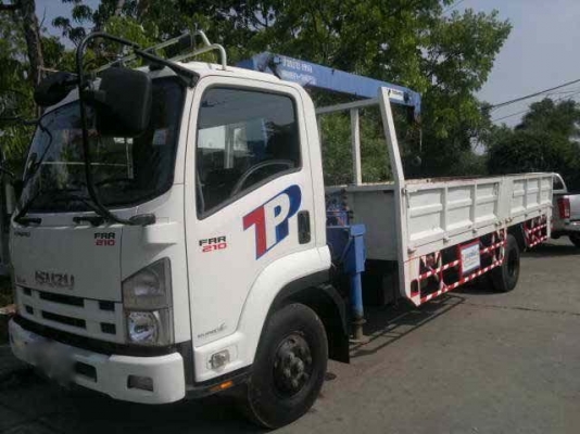 รถอิซูซุ 6 ล้อ เครน 210 แรงม้า ปี 54  รถวิ่ง 20000 กว่าโล  สนใจติดต่อ 081 - 6079515