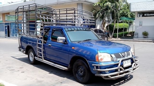 นิสสัน ฟรอนร์เทียร์ 3.0zdi. แค็ป รุ่นท็อป พร้อมลุยงาน