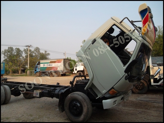 ขายด่วน รถบรรทุก 6 ล้อ HINO KM779  117 แรง (หัวคัซซีสภาพสวย) พร้อมใช้ ราคาสุดคุ้ม