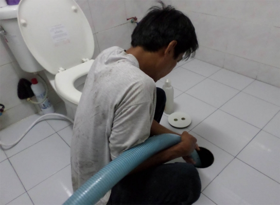 บริการดูดส้วม สูบส้วม ท่อตัน อ่างล้างจานตัน บริการ กทม.และปริมณฑล