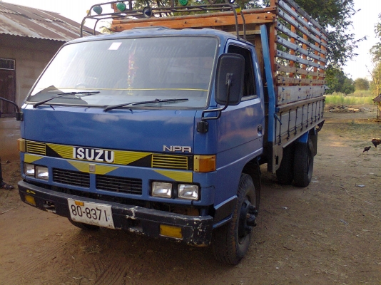 ของถูกมาแล้ว NPR58L-710xxx 110 แรง ดั้มดิน F หน้า- หลัง แล้วเครื่องดี แชชซีสวยๆครับ ของถูกมาแล้ว NPR58L-710xxx 110 แรง ดั้มดิน F หน้า- หลัง แล้วเครื่องดี แชชซีสวยๆครับ