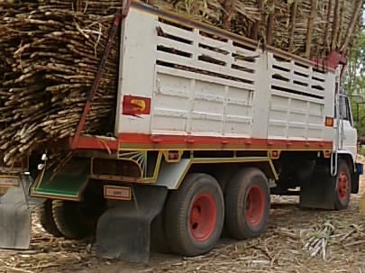 HINO F17 - 168 HP EH700 สิบล้อดั๊มพ์ 2 เพลา เครื่องเดิมเกียร์เดิมแรงดีไม่มีเยิ้ม หัวเก๋งบางเดิมไม่มีผุภายในเก๋งคอนโซลสวยครบ พวงมาลัยเพาเวอร์ แอร์เย็นจัด เบรคทริ๊ปฟี้ กระบะดั๊มพ์เหล็ก 12 ตันต่อดั๊มพ์ใหม่ๆอย่างสวย คัชซีสวยทั้งเส้น ยางสภาพดี 10 เส้นพร้อมใช้ง HINO F17 - 168 HP EH700 สิบล้อดั๊มพ์ 2 เพลา เครื่องเดิมเกียร์เดิมแรงดีไม่มีเยิ้ม หัวเก๋งบางเดิมไม่มีผุภายในเก๋งคอนโซลสวยครบ พวงมาลัยเพาเวอร์ แอร์เย็นจัด เบรคทริ๊ปฟี้ กระบะดั๊มพ์เหล็ก 12 ตันต่อดั๊มพ์ใหม่ๆอย่างสวย คัชซีสวยทั้งเส้น ยางสภาพดี 10 เส้นพร้อมใช้ง