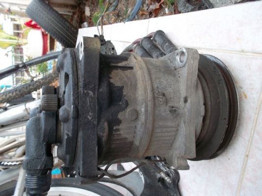 ขายเครื่องคาริเบี้ยนตามสภาพ ขับได้ปกติเคยติดแก็สมาแล้ว เอาไว้เป็นเครื่องสำรองครับ