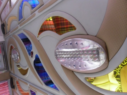 รถทัวร์ปรับอากาศ VIP