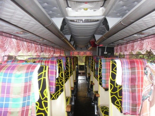 รถทัวร์ปรับอากาศ VIP