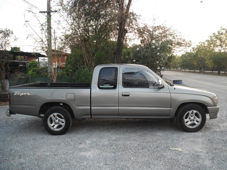 ขายรถกระบะ TOYOTA, HILUX TIGER 2.4 SGL X-TRACAB ABS โฉม รถปี 2000