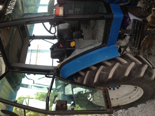 ขายรถไถ่ฟอร์ด7740เก่านอกไม่เคยใช้งานในไทย