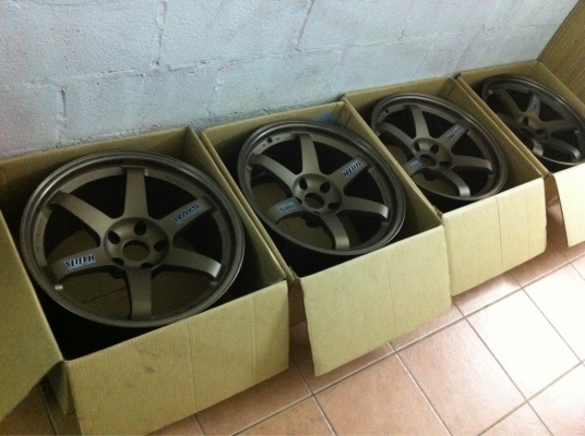 ขายล้อTE37ถูกๆ 18"f9r10(เหมือนแท้ที่สุดตอนนี้)สวยมากๆ0825671760